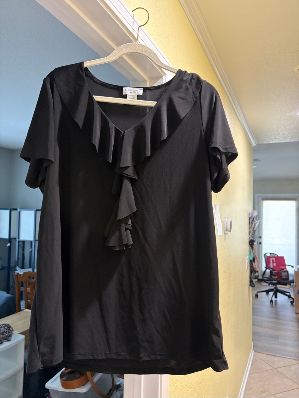 Black V-Neck Short Sleeve Blouse